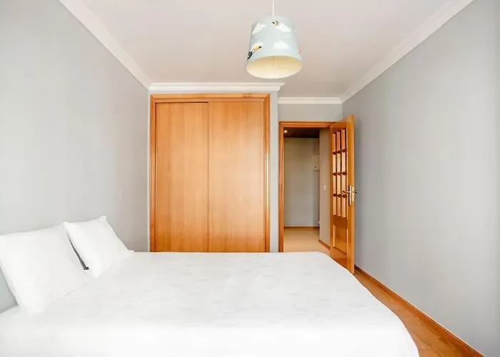 Apartamento Em Lisboa, Perto De Sintra