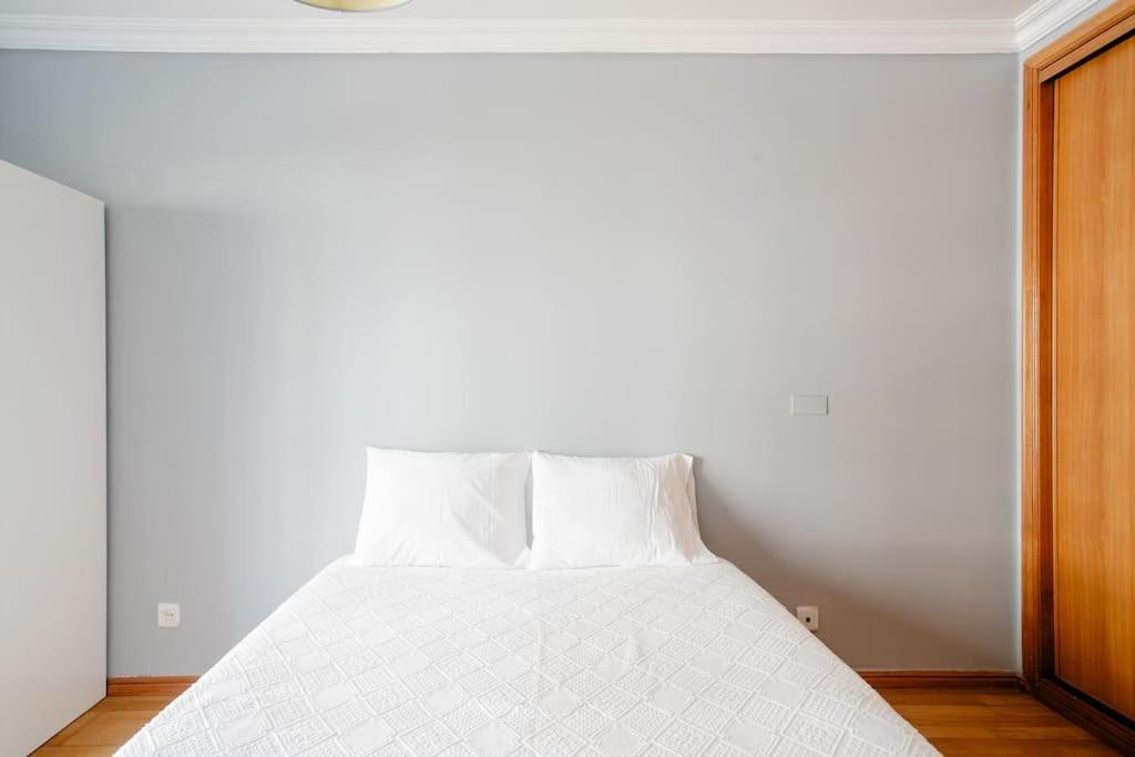 Apartment Em Lisboa, Perto De Sintra